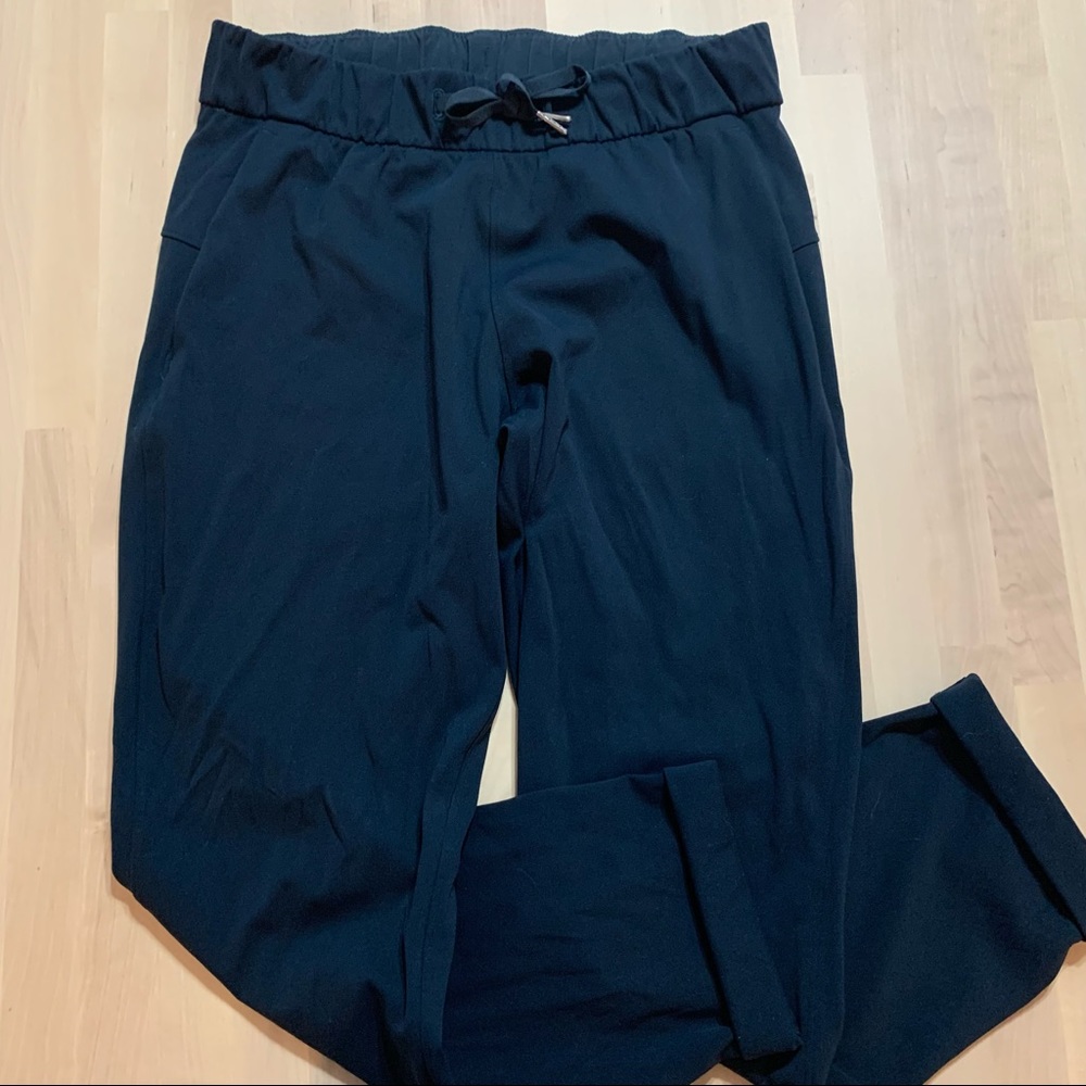 Lululemon Athletica On the Fly Pants